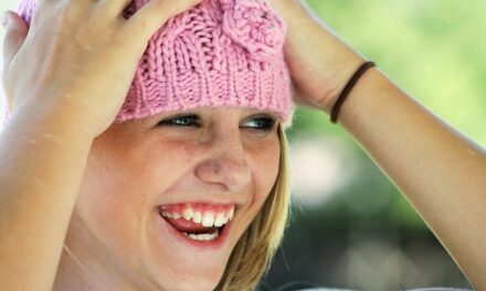 How NOT to laugh – tips for an elegant and warm smile and laugh
